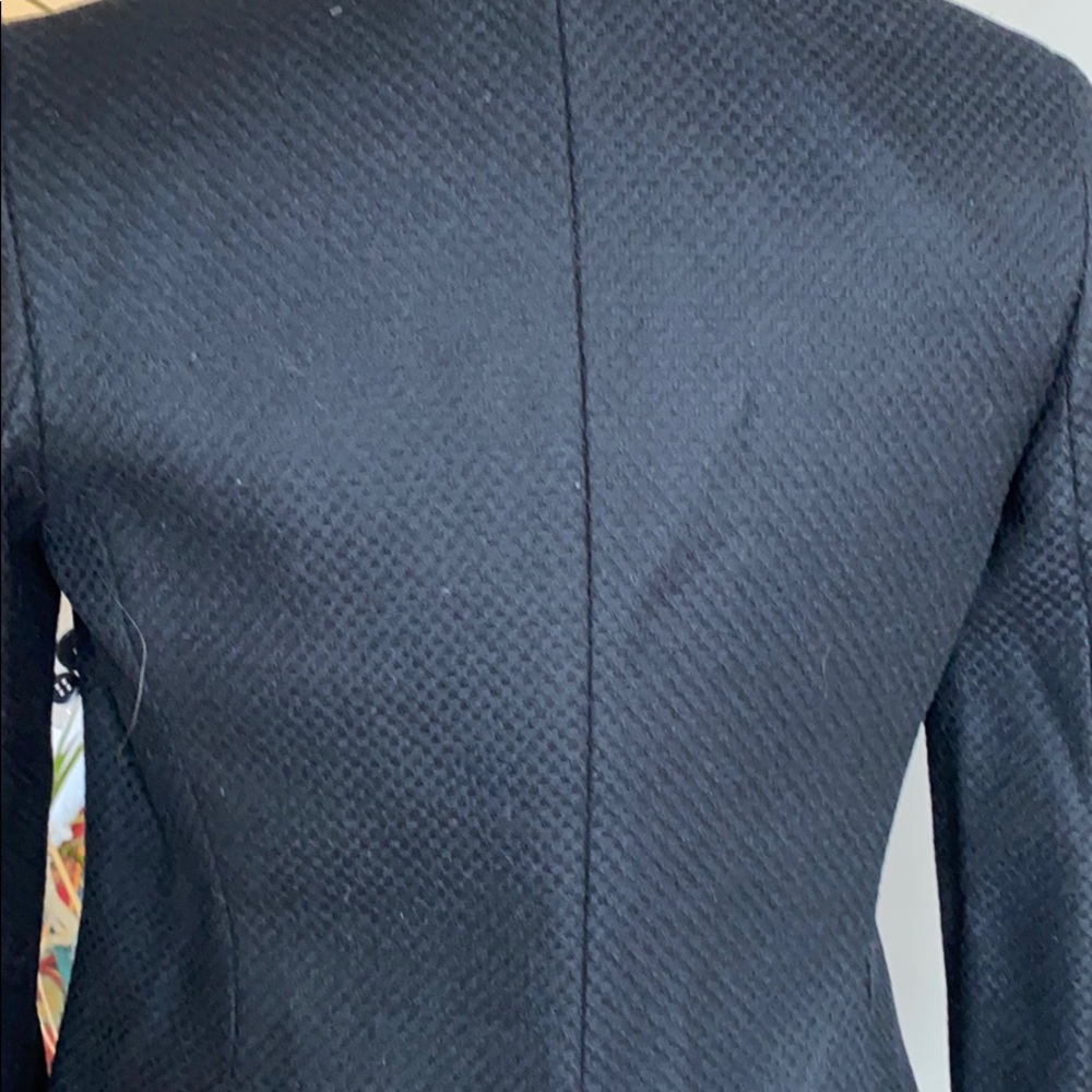 Theory NWT wool blazer - Picture 6 of 10